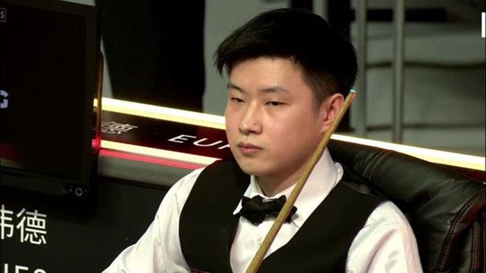 护士丝袜足j采精